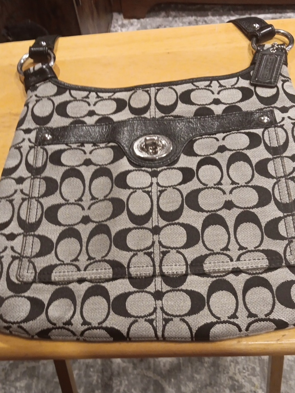 Coach Penelope Signature Crossbody Shoulder Bag Black Gray Canvas F16536 Y2K